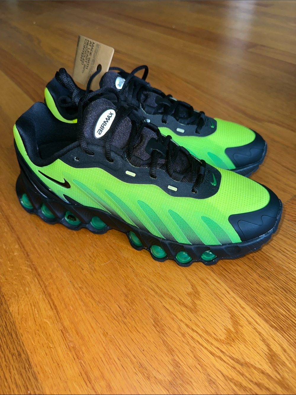 Nike Kids' Air Max Neon Green and Black Sneakers